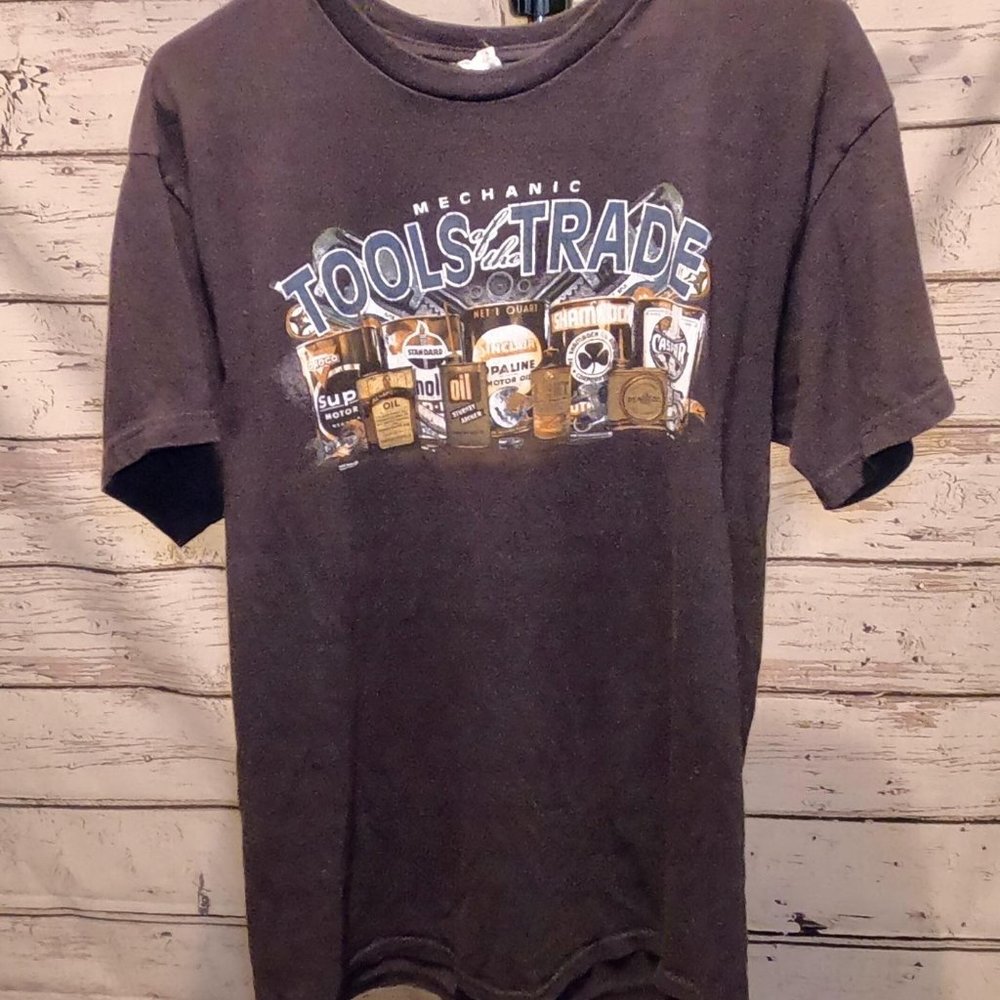 Medium Delta Proweight Mechanic Tee